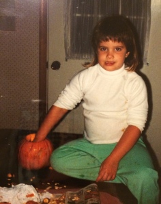I've been gutting pumpkins like a boss since the late '80s. Listen to a pro.